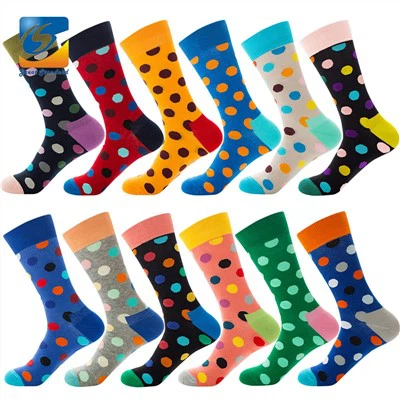 Stokin Lelaki Bercorak Dan Berwarna-warni